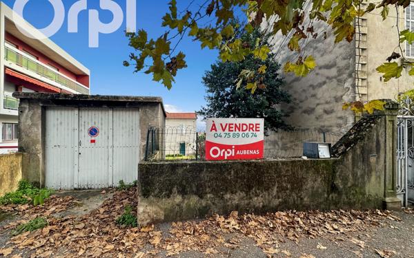 Maison à vendre    4 pièces •  Aubenas