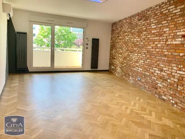 Appartement à louer 3 pièces 85.75m² Villeurbanne (69100)