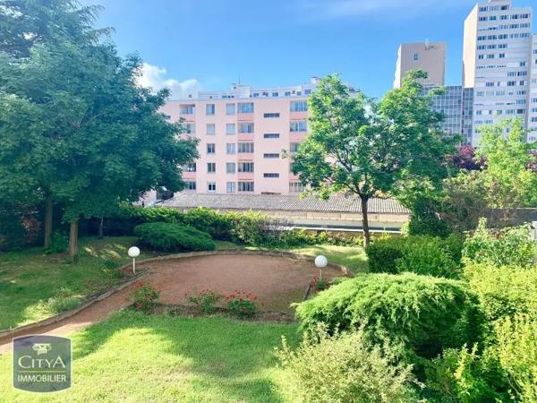 Appartement à louer 3 pièces 85.75m² Villeurbanne (69100)