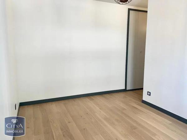Appartement à louer 3 pièces 85.75m² Villeurbanne (69100)