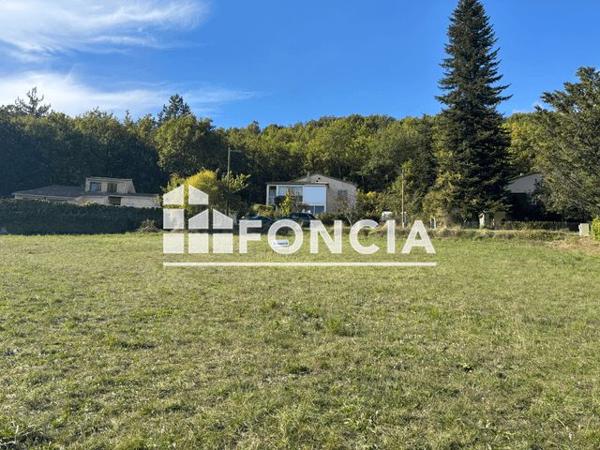 À vendre Terrain 678 m² - Thoard 04380