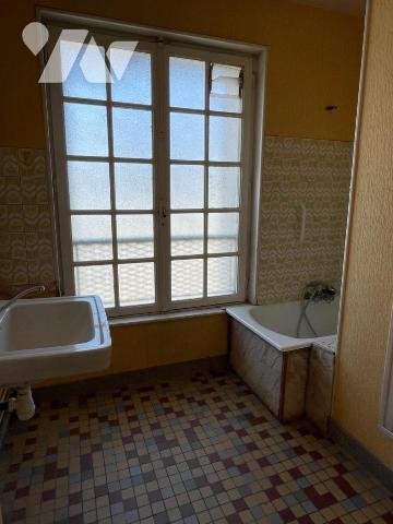 SAINT MALO maison de 85m² à rénover sur terrain de 412m²
