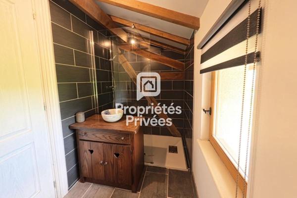 MAISON DE CARACTERE CONTEMPORAINE DE 159 M² - PRESTATIONS HAUT DE GAMME - 3 SUITES PRIVATIVES - TERRAIN DE 6 180 M² A NONTRON