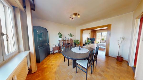 MULHOUSE – Appartement 4 pièces lumineux de 100 m² avec balcon, loggia, garage et cave