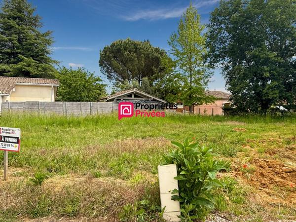 CASTELNAU DE MÉDOC - Terrain constructible 514m2