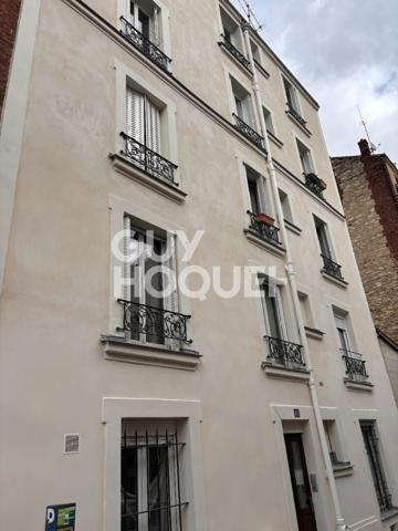 QUARTIER DES PUCES - 2 PIÈCES - 32 M²