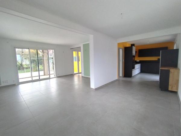 Maison à louer 4 chambres GIVRY (71)