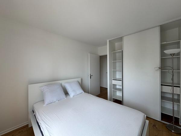 Appartement Puteaux 2 pièce(s) 47.71 m2