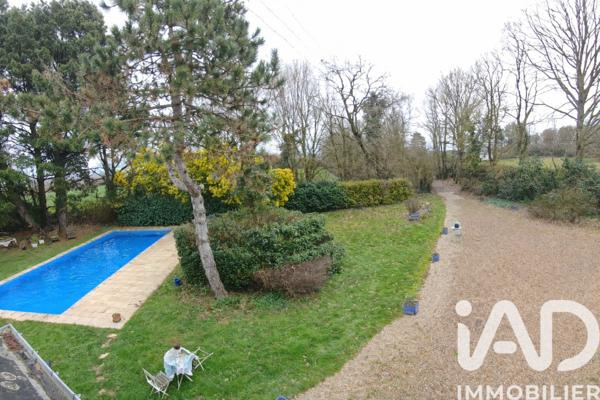 Maison à vendre 7 pièces 158 m² Saint-Martin-du-Fouilloux