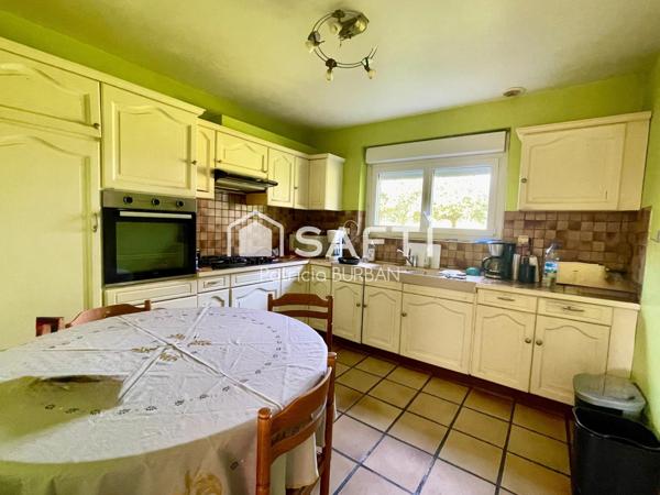 A Questembert, maison 138 m2 4 chambres avec jardin