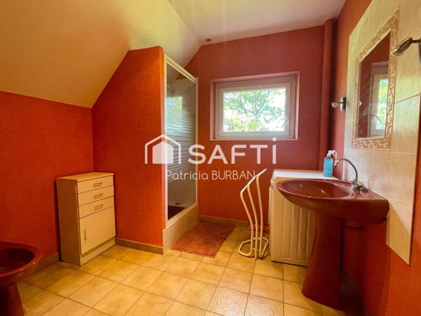 A Questembert, maison 138 m2 4 chambres avec jardin