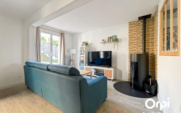 Maison à vendre    5 pièces • 99 m2 Pont-Sainte-Maxence