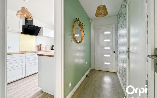 Maison à vendre    5 pièces • 99 m2 Pont-Sainte-Maxence