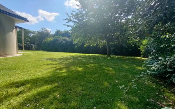 Maison à vendre    5 pièces • 356 m2 Carquefou