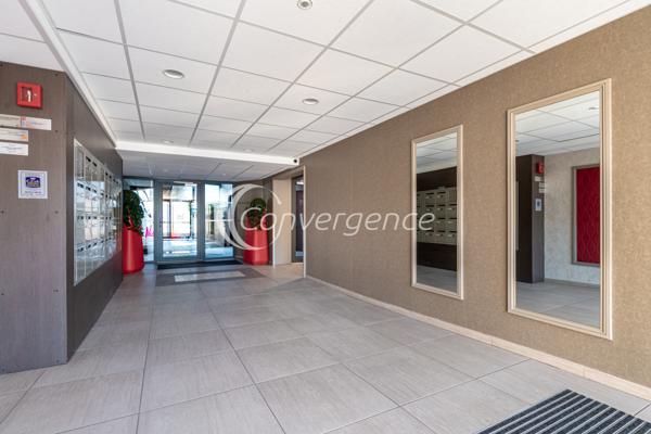 Appartement
                                                                                                                                                                                                                                                                                                                        2 pièce(s)                                                                                                                                                                                                          1 chambre(s)                                                                                                                                                                                                          41  m²