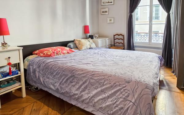 Appartement à vendre    4 pièces • 90,30 m2 Lyon 6