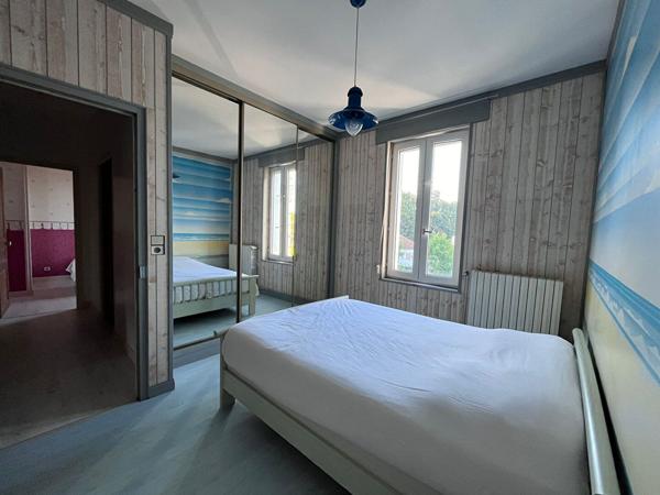 Maison de caractère avec piscine et vue sur mer