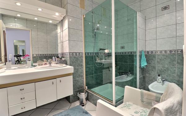 Appartement à vendre    5 pièces •  Forbach