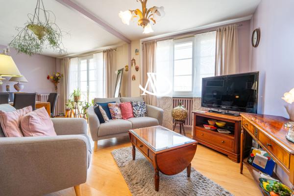 Lille (59000) APPARTEMENT 77 m2+CAVE+PLACE DE PARKING EN EXTERIEUR
