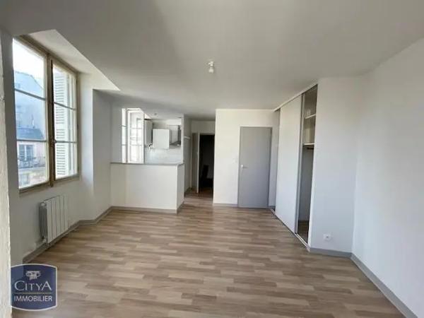Appartement à louer 1 pièce 25.6m²
