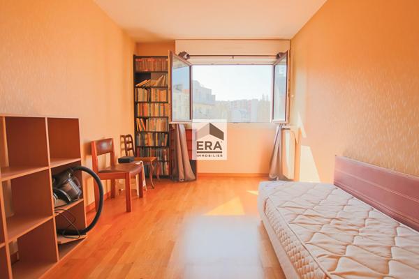 Exceptionnel 5 pièces de 111 m²  Vue dégagée & Plein Sud Proche Butte-aux-Cailles