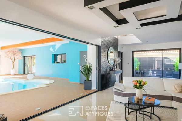 Contemporaine avec piscine intérieure aux portes de Niort