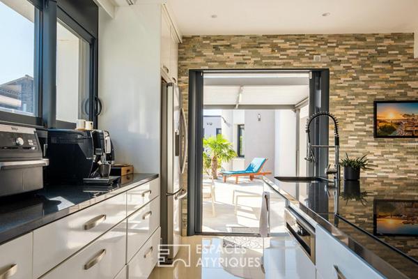 Contemporaine avec piscine intérieure aux portes de Niort