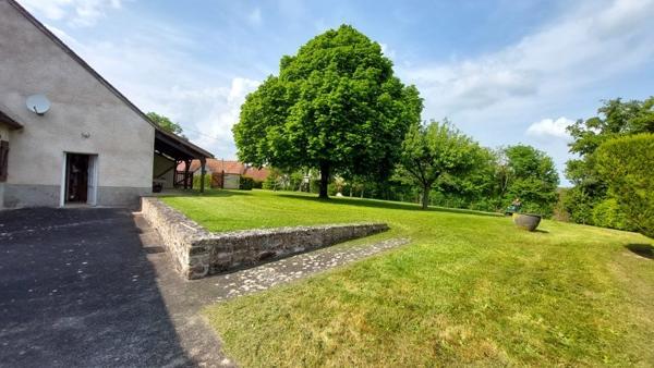 Maison à vendre |  Lussac-les-Églises |  7 pièces | 143 m²