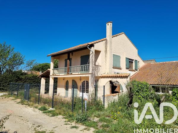 Maison à vendre 7 pièces 243 m² Arles