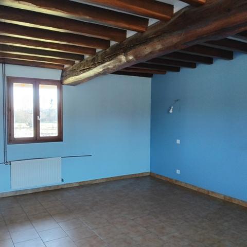 Maison à rénover sur 7000m2 de terrain