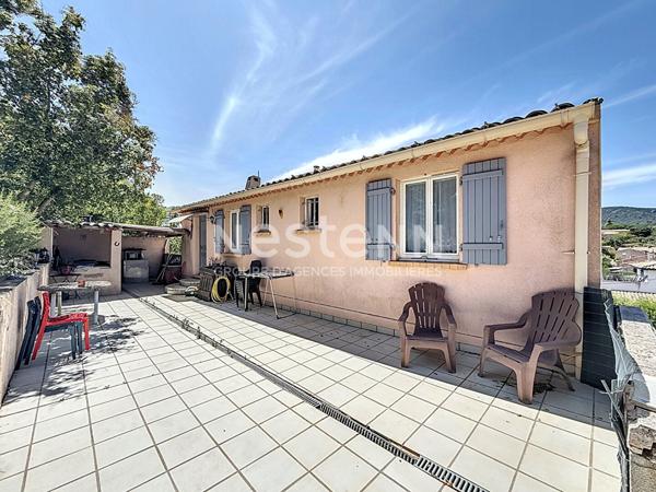 Maison à vendre à Saint Maximin la Sainte Baume - 5 pièces proche des commodités