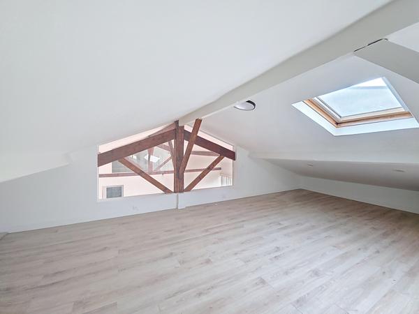 Appartement 4 pièces - 111 m² Exclusivité efficity