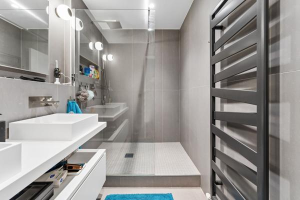 Vente Appartement de luxe Neuilly-sur-Seine 5 Pièces 154.86 m²