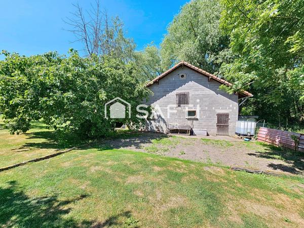 Maison individuelle spacieuse – Environ 300 m²