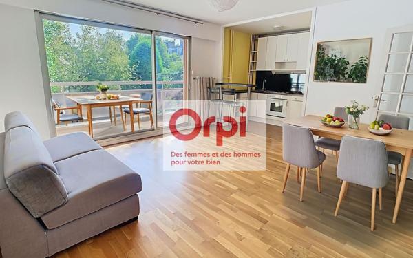 Appartement à vendre    1 pièce • 33 m2 Issy-les-Moulineaux