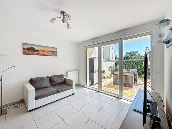 Rare sur le secteur - Appartement centre ville de Meaux - 3 pièces - 2 chambres - une place de parking et un jardin