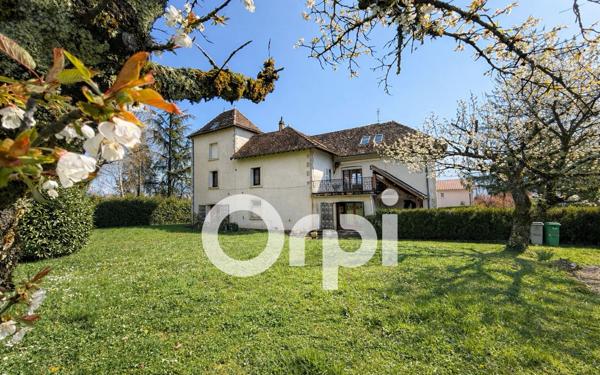 Maison à vendre    9 pièces • 277,57 m2 Montbonnot-Saint-Martin