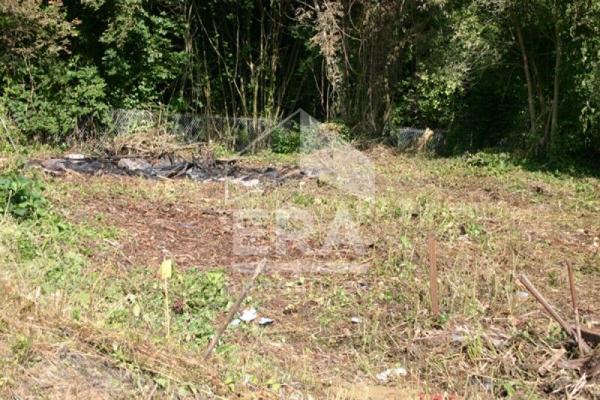 18611 - Axe Soissons / Coucy le Château : terrain à bâtir