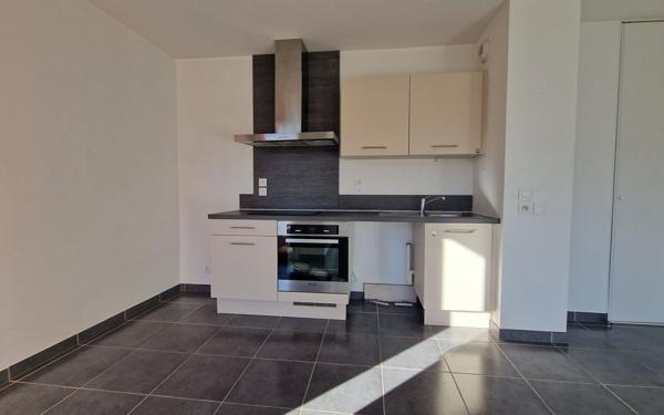 Appartement à louer    2 pièces •  Viry