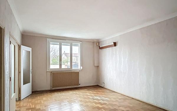 Maison à vendre    2 pièces • 59 m2 Tinqueux