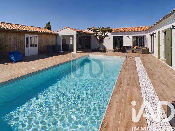 Maison à vendre 5 pièces 139 m² Sainte-Marie-de-Ré