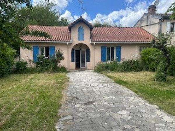 Maison de ville centre ville Quartier La croix blanche