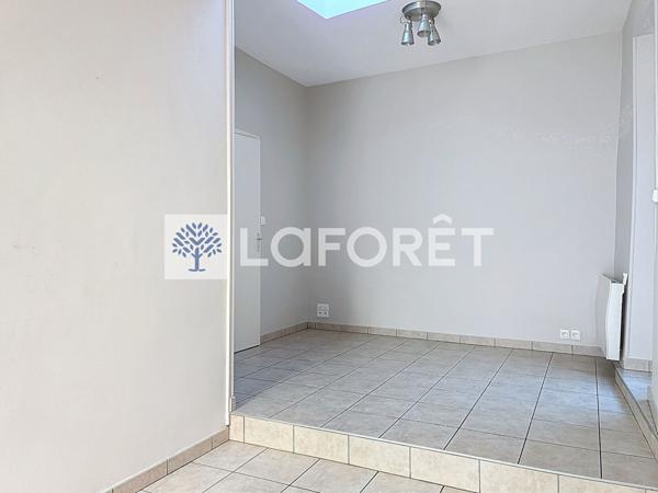 Location appartement Thouars - 2 pièce(s) - 35 m² - 370 €/mois