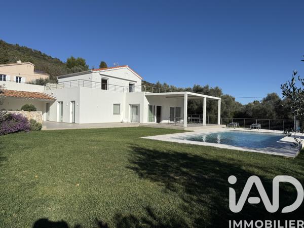 Maison à vendre 5 pièces 171 m² Villefranche-sur-Mer