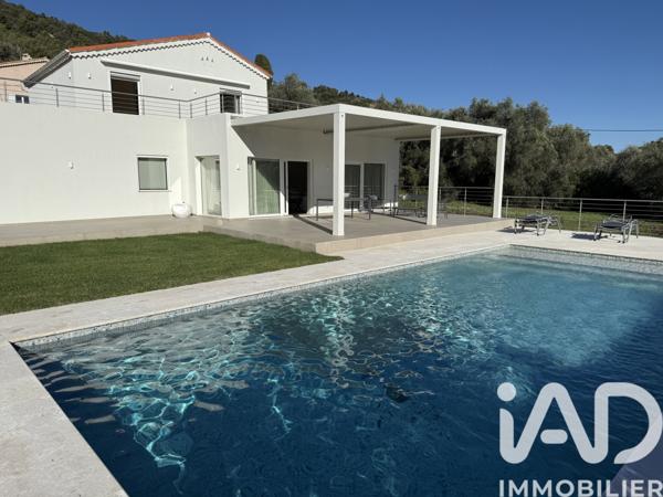 Maison à vendre 5 pièces 171 m² Villefranche-sur-Mer