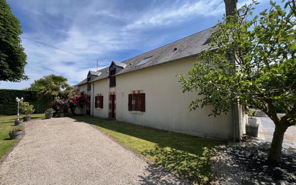 Maison à vendre    5 pièces •  Saint-Denis-en-Val