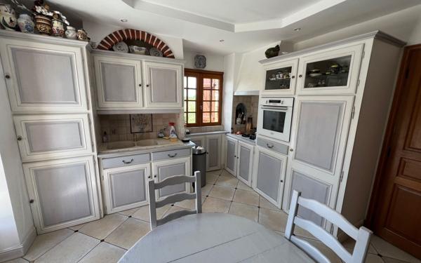 Maison à vendre    5 pièces •  Saint-Denis-en-Val