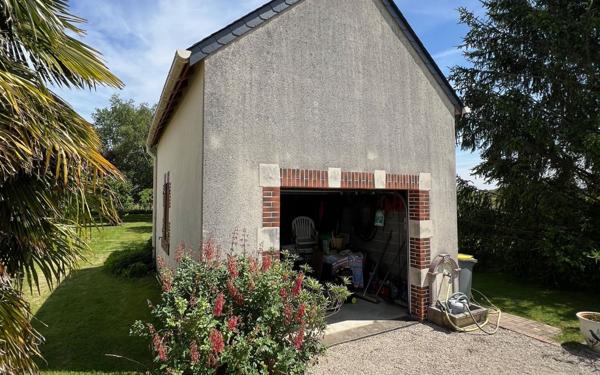 Maison à vendre    5 pièces •  Saint-Denis-en-Val