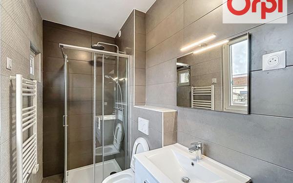 Maison à vendre    4 pièces • 78,10 m2 Choisy-le-Roi