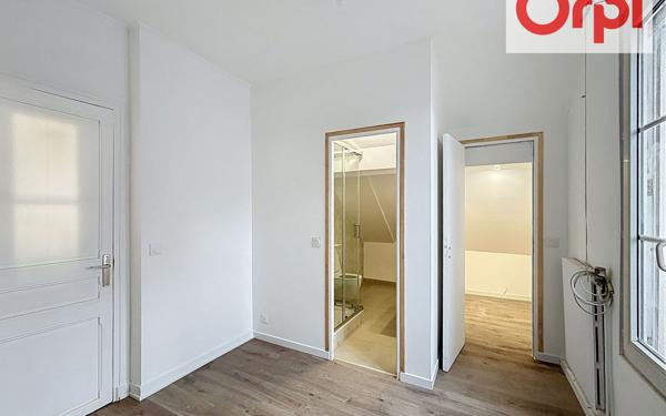 Maison à vendre    4 pièces • 78,10 m2 Choisy-le-Roi